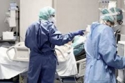 El Gobierno oficializó la extensión del pago de un bono para los trabajadores de la salud