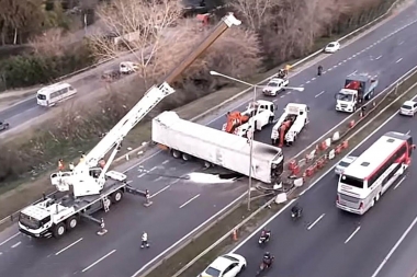 Panamericana: un choque múltiple dejó dos muertos