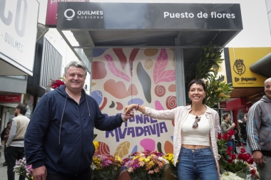 Mayra Mendoza recorrió la puesta en valor de la peatonal Rivadavia