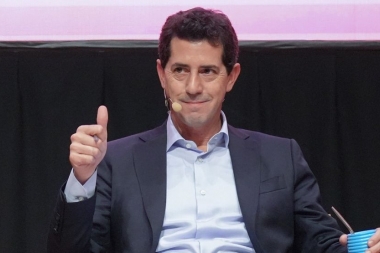 Wado de Pedro confirmó su candidatura a presidente, siguen las negociaciones por las listas