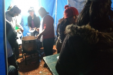 En rechazo al Presupuesto 2019, la CTA Autónoma y estatales acampan frente al Congreso
