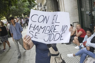 Organizaciones sociales reclaman asistencia alimentaria frente al Ministerio de Capital Humano