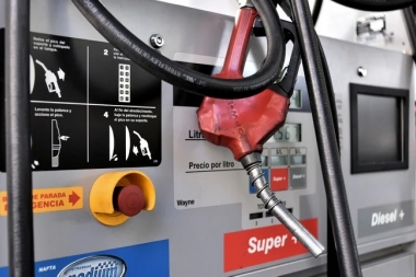 Aumento de combustibles: Shell se suma a YPF y aumenta 7,5% los precios de la nafta y el gasoil