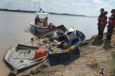 Un hombre desapareció en el Río Paraná luego de chocar una lancha contra una toma de agua