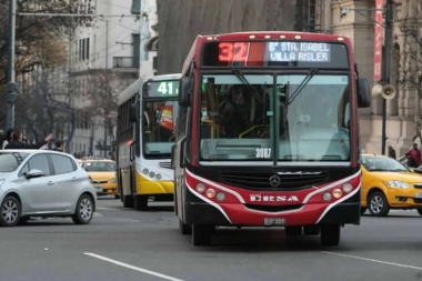 Paro de colectivos en el AMBA: qué líneas no prestan servicio durante este jueves