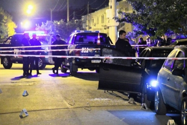 Rosario: matan a balazos a una pareja y a su hija de 6 años