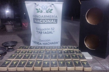 Salta: detuvieron a un policía y a un civil que llevaban 46 kilos de cocaína