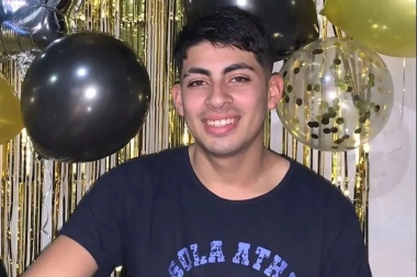 San Fernando: desesperada búsqueda de un joven de 18 años tras un choque de lanchas en el río Luján