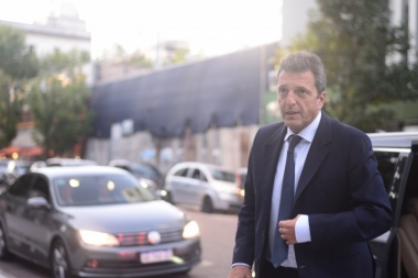 Massa dijo que fue "un error no haber convocado a todos a votar"
