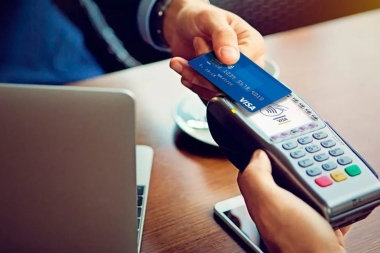 Aumentan 69% el reintegro para compras con tarjeta de débito