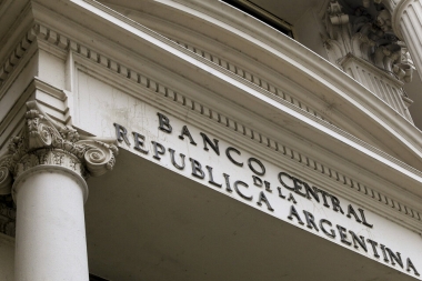 El Banco Central subió la tasa de interés de los plazos fijos a 48%