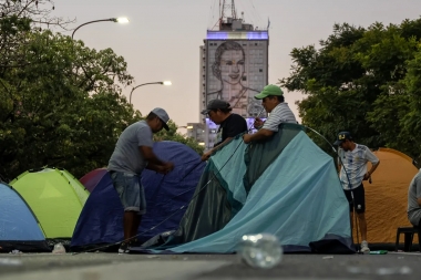 Nueva jornada de manifestaciones: piqueteros marcharán al Obelisco y acamparán frente a Desarrollo Social por tiempo indeterminado
