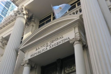 El Banco Central subió la tasa de los plazos fijos a 53%