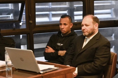 Piden dos años y tres meses de prisión para Sebastián Villa por violencia de género