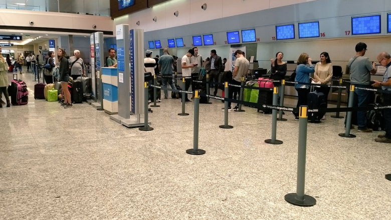 Controladores suspendieron el paro del jueves pero mantienen el del sábado 30