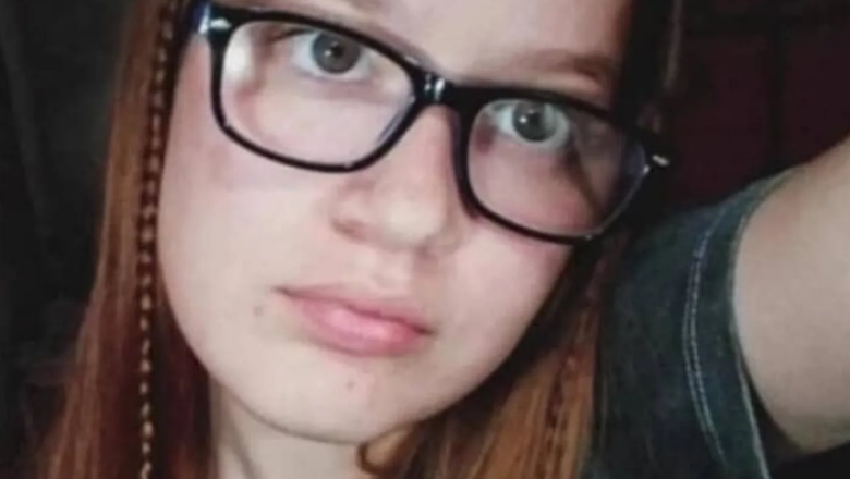 Impacto y dolor en Villa Elvira: identificaron a la joven de 18 años hallada muerta en una zanja