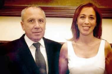 María Eugenia Vidal  a punto de dejar sin trabajo a su papá