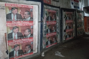 Homenaje de Radicales Para la Victoria a Néstor Kirchner y Raúl Alfonsín