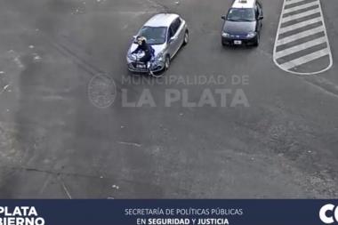 Un automovilista chocó a una mujer que conducía una bicicleta y debió ser hospitalizada