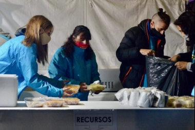 La Municipalidad lanzó el "operativo frío" con la llegada del invierno a La Plata