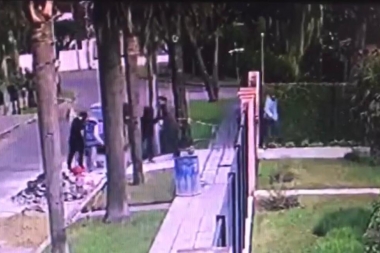 Dramático secuestro en Castelar: maniataron a la familia y se llevaron al padre hasta su oficina para robarle 20 mil dólares