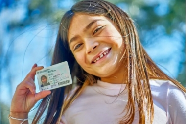 Cielo, nena de 8 años transgénero, ya tiene el DNI con la identidad que eligió