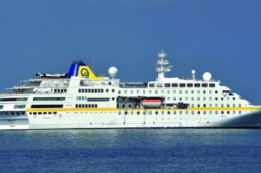 Desde Sanidad confundieron África con Asia y habilitaron el ingreso de un crucero proveniente de Cabo Verde
