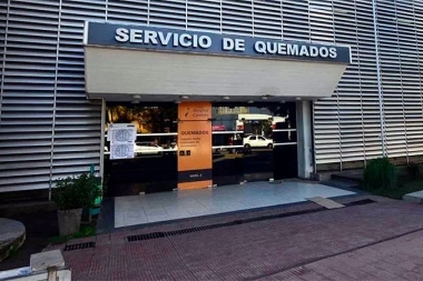Córdoba: murió una joven de 24 años rociada y prendida fuego, detuvieron al novio