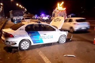 Otra persecución que termina en choque en la Panamericana: dos policías resultaron heridos