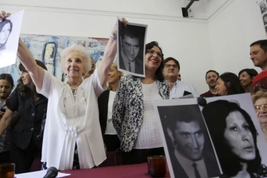 Abuelas de Plaza de Mayo anuncia otra restitución de identidad: el nieto 132