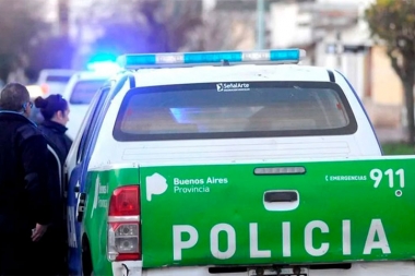 Brutal ataque de motochorros en la Matanza: una docente fue sorprendida por delincuentes en la puerta de un colegio