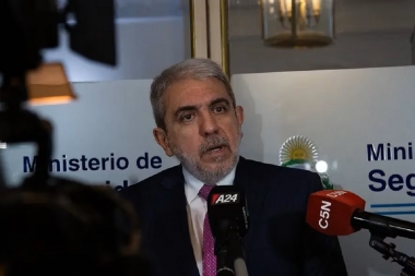 Aníbal Fernández anunció la creación de un comando especial contra los saqueos