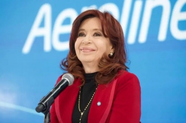 El fiscal pidió que Cristina Kirchner sea condenada a 12 años de prisión como jefa de una asociación ilícita