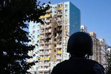 Récord mortal: Rusia lanza masivo ataque con drones y misiles sobre Kiev tras llamada Trump–Putin
