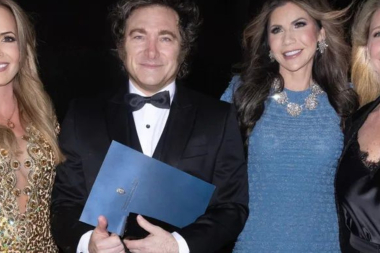 Kristi Noem llega a Argentina para reunirse con Milei y Bullrich