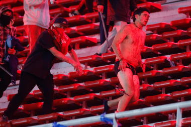 Clausuran la tribuna sur alta del Libertadores de América tras la masacre en Avellaneda