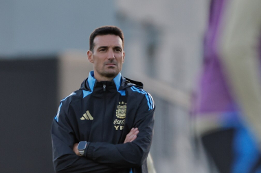 Scaloni perfila un equipo con rotaciones para enfrentar a Ecuador