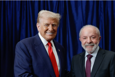 Trump desea feliz cumpleaños a Lula y adopta cautela sobre un posible acuerdo con Brasil