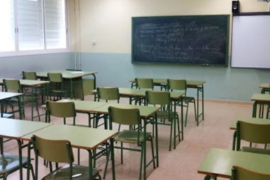 Docentes bonaerenses convocan a un paro este martes en reclamo de mejoras salariales y mayor seguridad en las escuelas