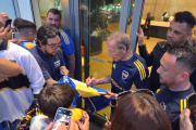 Boca regresó al país y está cerca de cerrar el retorno estelar de Leandro Paredes